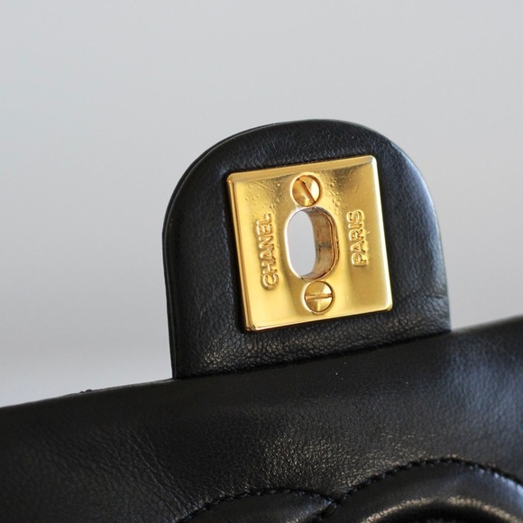 Vintage Chanel / Black Lambskin
20cm Square with 24k Gold
Hardware - Picture 13 of 14